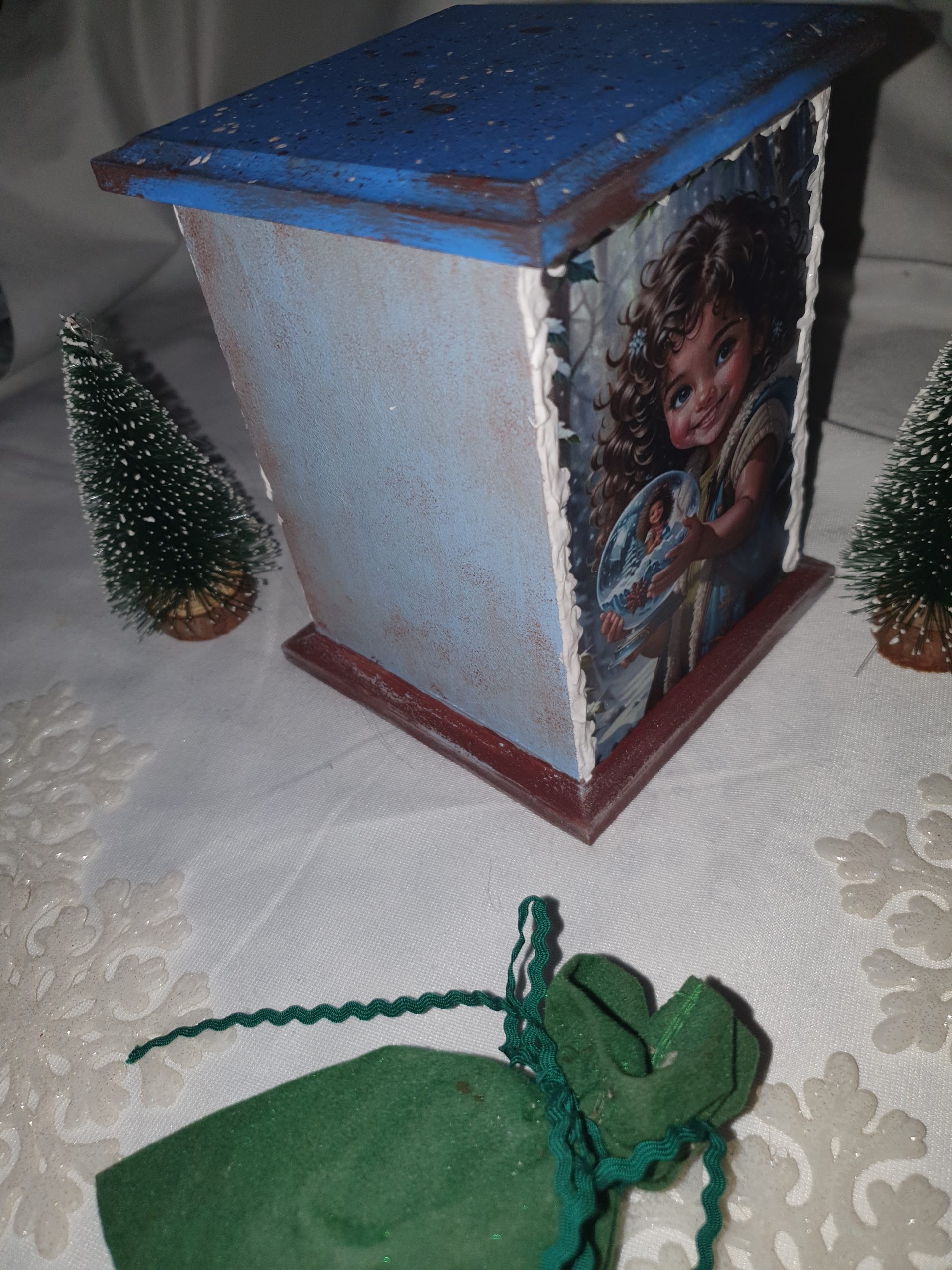 Snežna devojčica-novogodišnja kutija - Slika 2