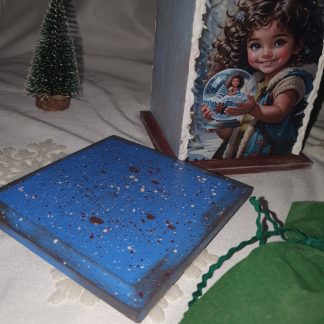 Snežna devojčica-novogodišnja kutija